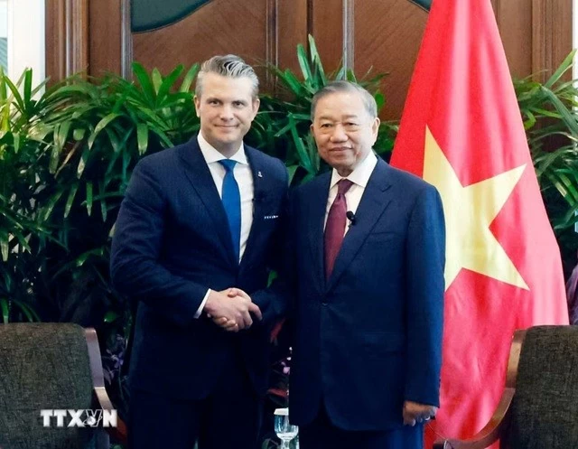 General Secretary, President To Lam receives foreign Defence Ministers at Shangri-La Dialogue