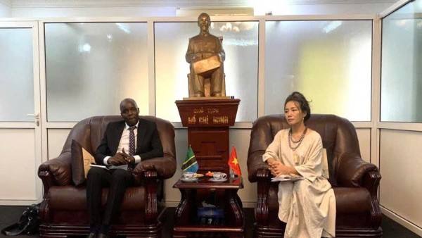 Vietnam Ambassador to Tanzania receives Dar Es Salaam University delegation: Promoting cooperation in education and scientific research