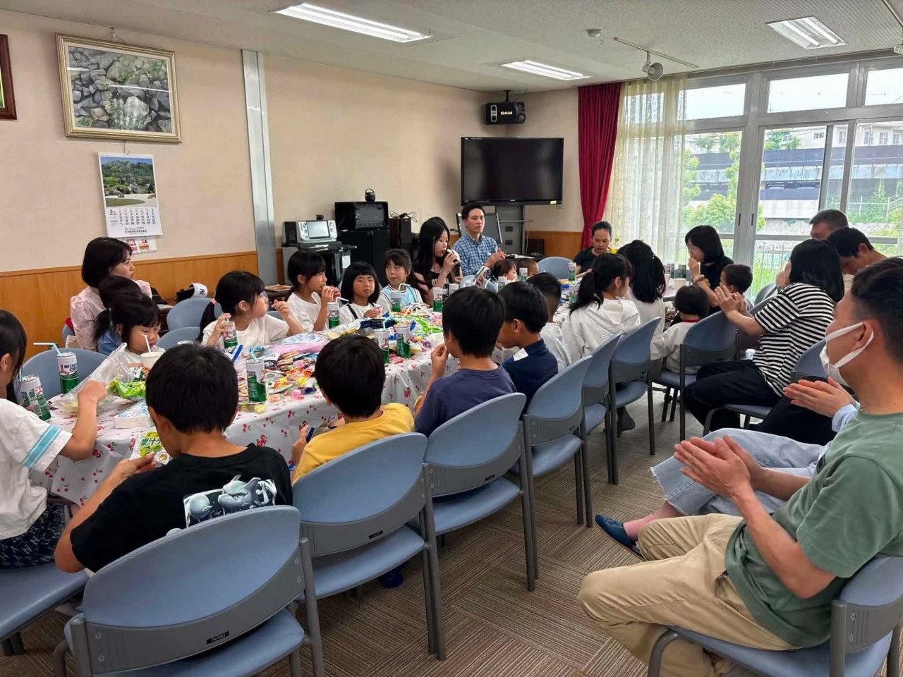Cay Tre Vietnamese Language School organizes Children's Day celebration