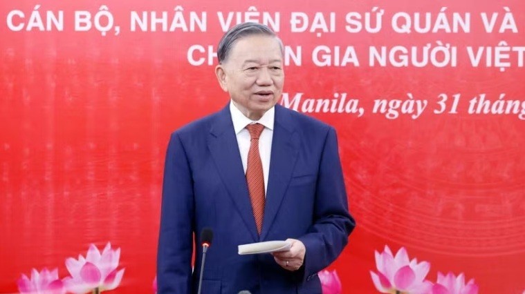 General Secretary, President To Lam commends efforts of Vietnamese community in the Philippines