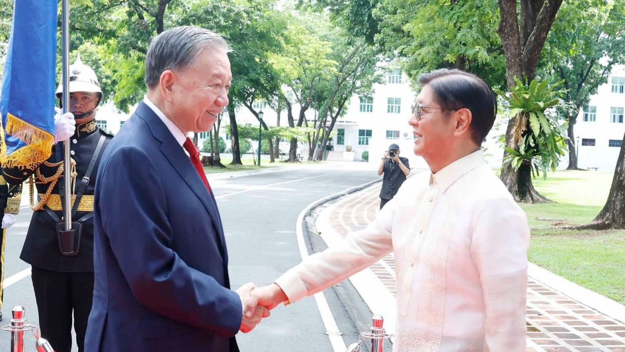 Welcome ceremony held for General Secretary, President To Lam and spouse in the Philippines