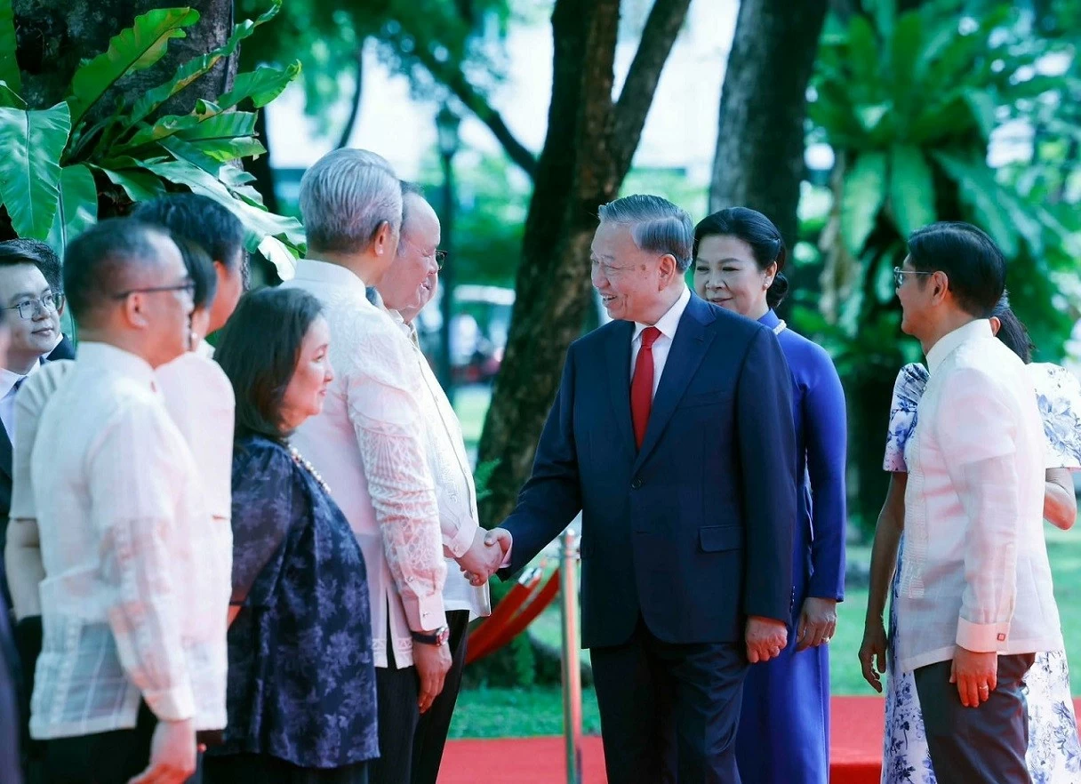 Welcome ceremony held for General Secretary, President To Lam and spouse in the Philippines Welcome ceremony held for General Secretary, President To Lam and spouse in the Philippines