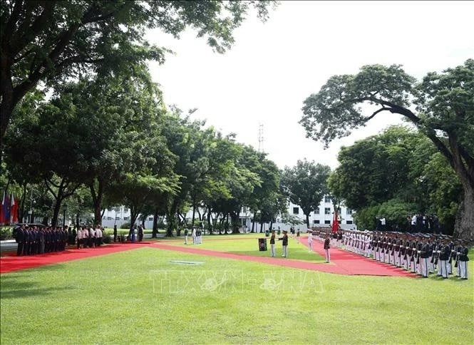 Welcome ceremony held for General Secretary, President To Lam and spouse in the Philippines