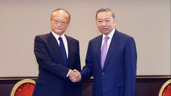General Secretary, President To Lam receives Philippines-based organisations, businesses