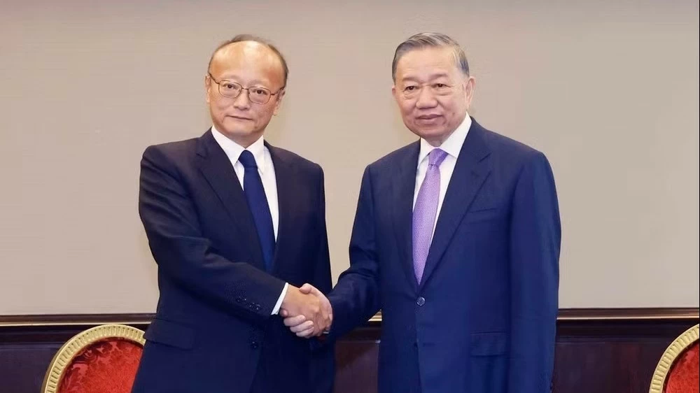 General Secretary, President To Lam receives Philippines-based organisations, businesses