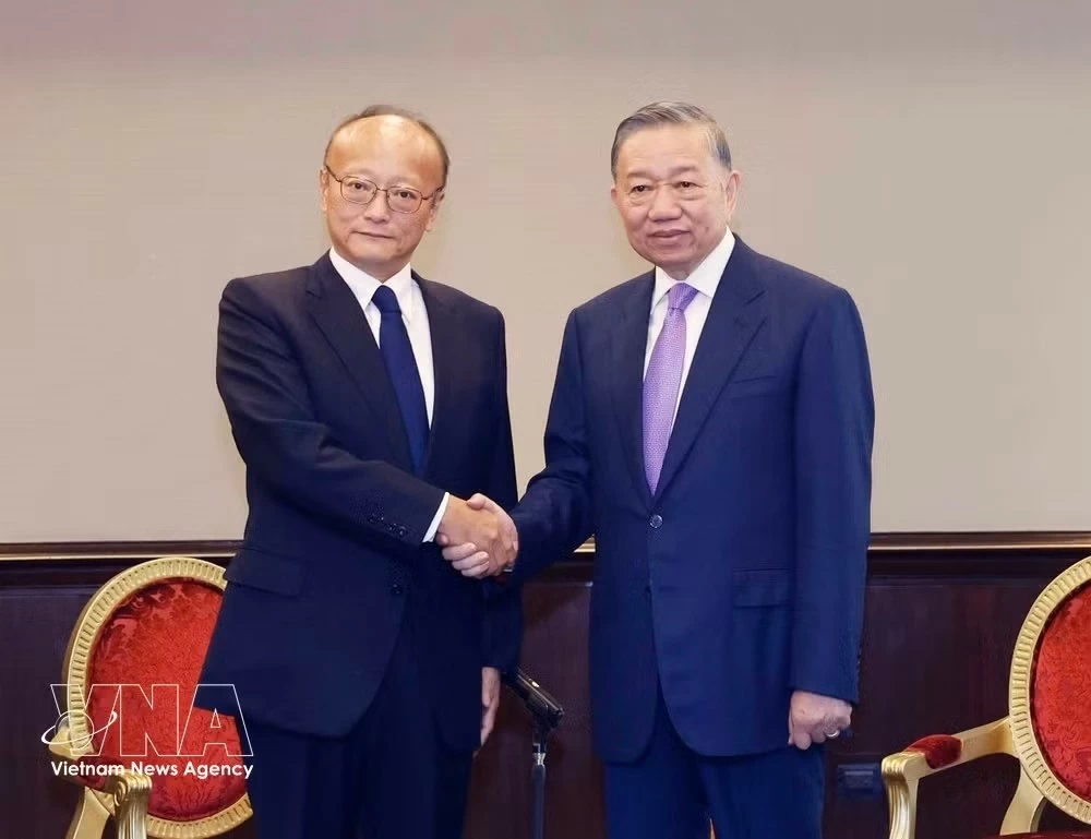 General Secretary, President To Lam receives Philippines-based organisations, businesses
