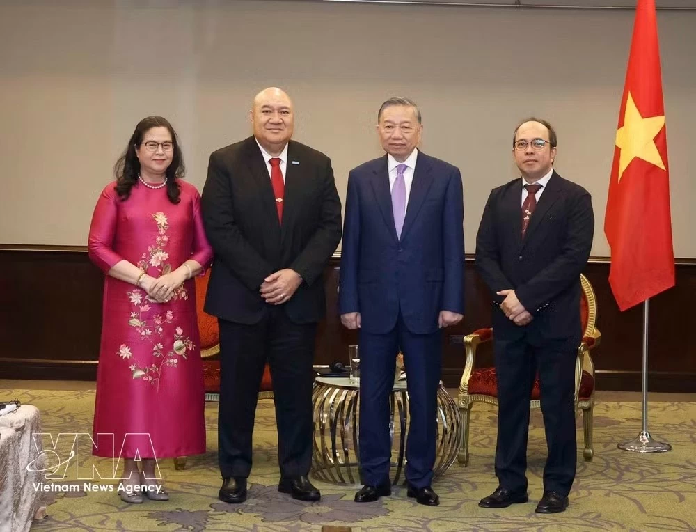 General Secretary, President To Lam receives Philippines-based organisations, businesses