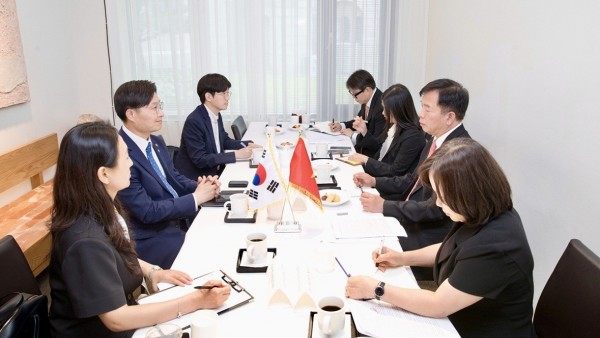 Strengthening Vietnam-Republic of Korea cooperation in key high-tech sectors: Ambassador Vu Ho