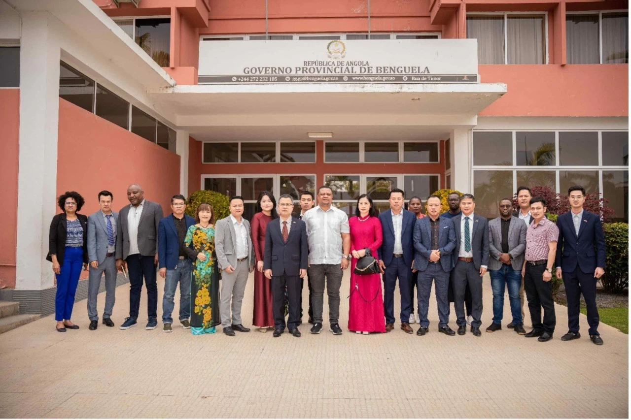 Ambassador Duong Chinh Chuc highlights significance of Angolan Foreign Minister’s visit
