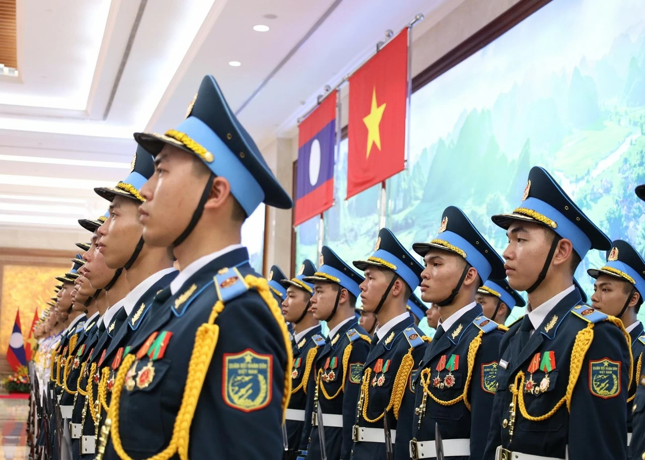 Welcome ceremony held for Lao Prime Minister Sonexay Siphandone in Hanoi Welcome ceremony held for Lao Prime Minister Sonexay Siphandone in Hanoi