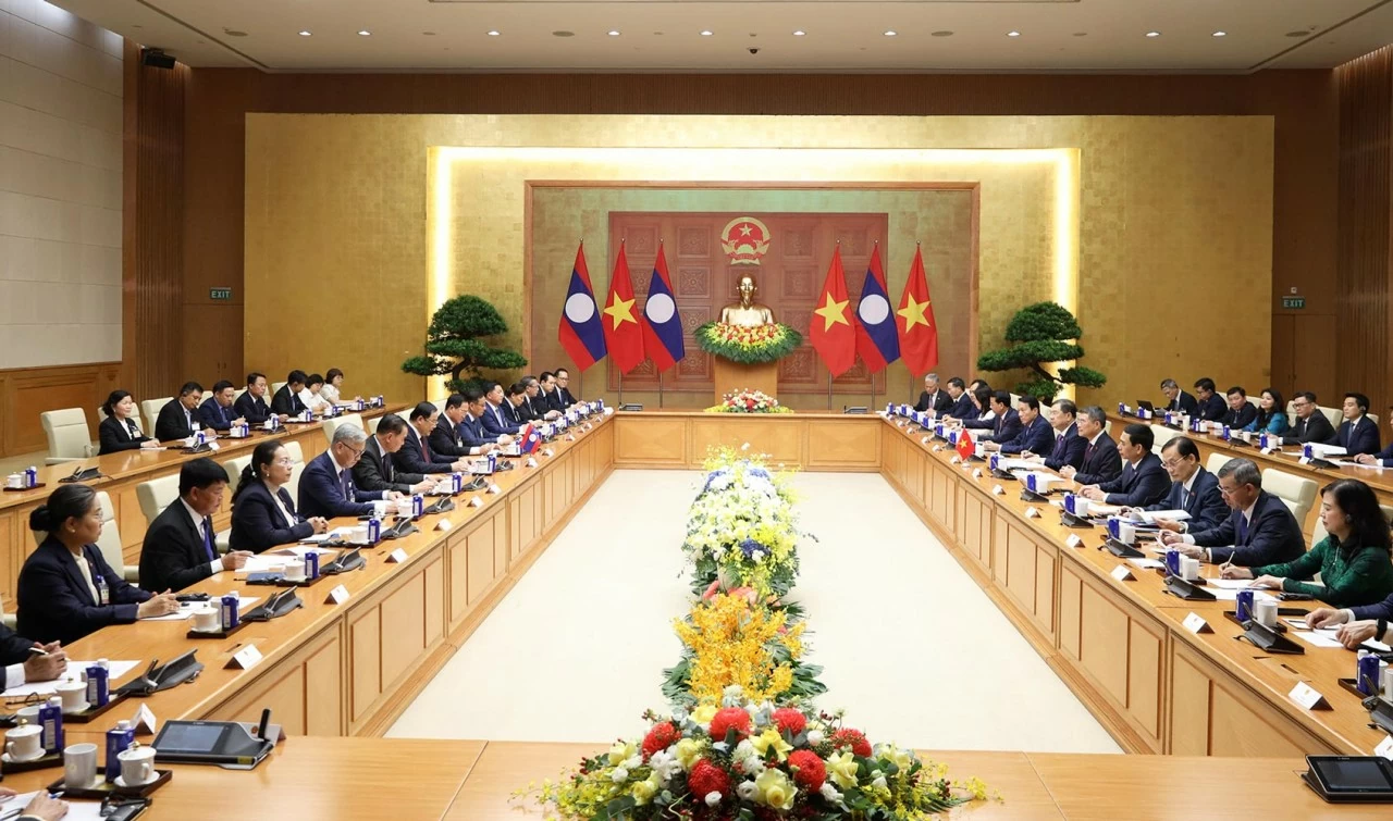 Welcome ceremony held for Lao Prime Minister Sonexay Siphandone in Hanoi Welcome ceremony held for Lao Prime Minister Sonexay Siphandone in Hanoi