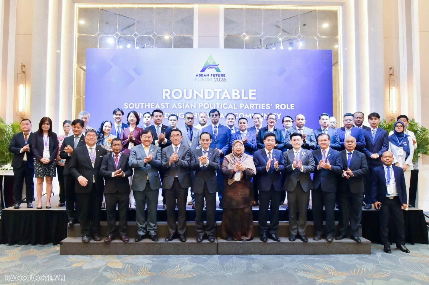 Politburo Member Le Hoai Trung: Strengthening cooperation among Southeast Asian political parties is a strategic imperative Politburo Member Le Hoai Trung: Strengthening cooperation among Southeast Asian political parties is a strategic imperative