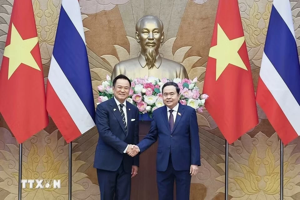 National Assembly Chairman Tran Thanh Man meets with Thai Prime Minister Anutin Charnvirakul