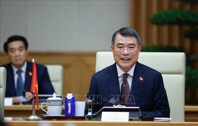 Prime Minister Le Minh Hung holds talks with Thai Prime Minister Anutin Charnvirakul