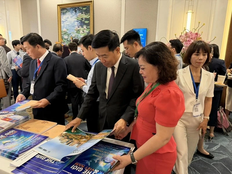 Party Central Committee Member, Deputy Foreign Minister Nguyen Manh Cuong: A resilient ASEAN turns connectivity into strength Party Central Committee Member, Deputy Foreign Minister Nguyen Manh Cuong: A resilient ASEAN turns connectivity into strength