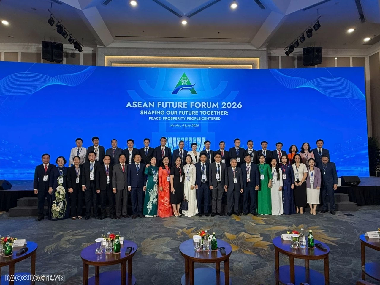 Diplomatic Academy hosts Program on international issues and Vietnam's foreign policy for management leaders Diplomatic Academy hosts Program on international issues and Vietnam's foreign policy for management leaders