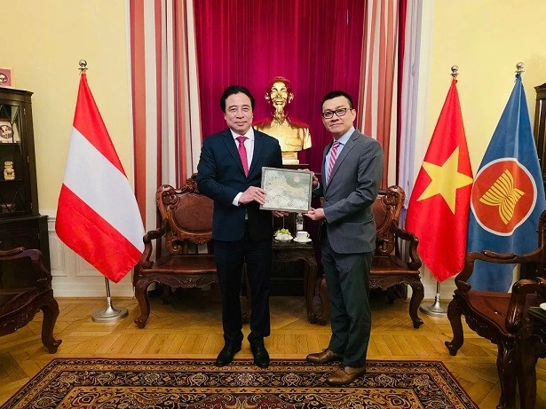 Hue City actively promotes cooperation with Austrian partners