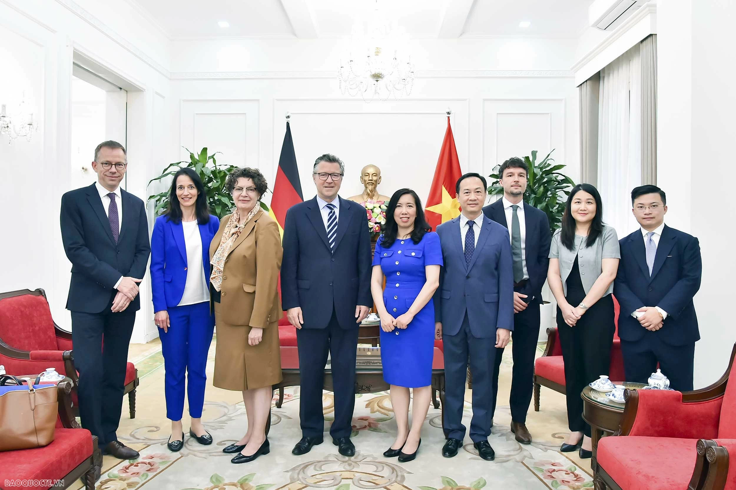 Deputy FM Le Thi Thu Hang, State Secretary Dr. Geza Andreas von Geyr co-chaired 8th Vietnam - Germany Strategic Dialogue in Hanoi