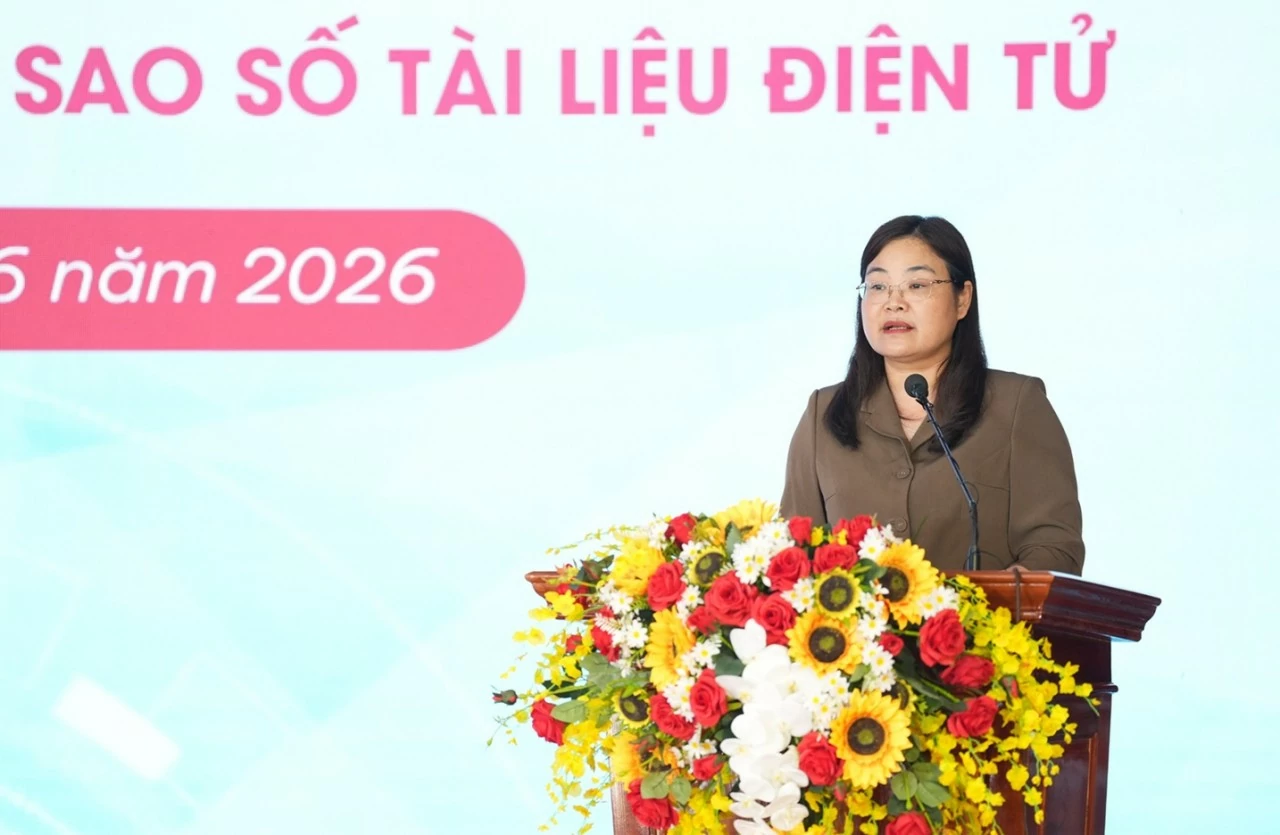 Agribank accompanies Ninh Binh in implementing Smart Kiosk Model: A 'Boost' for digital transformation in public administration Agribank accompanies Ninh Binh in implementing Smart Kiosk Model: A 'Boost' for digital transformation in public administration