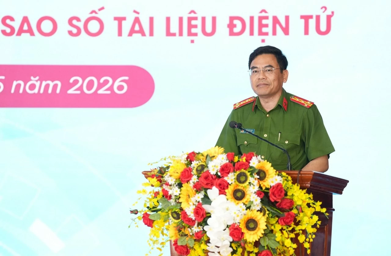 Agribank accompanies Ninh Binh in implementing Smart Kiosk Model: A 'Boost' for digital transformation in public administration Agribank accompanies Ninh Binh in implementing Smart Kiosk Model: A 'Boost' for digital transformation in public administration