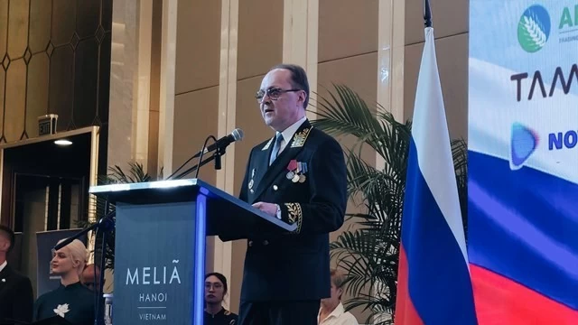 Russian Embassy celebrates 36th National Day in Hanoi