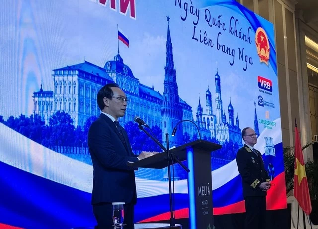 Russian Embassy celebrates 36th National Day in Hanoi