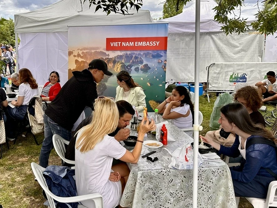 Vietnam makes strong cultural mark at 2026 Asian Festival in Sofia, Bulgaria
