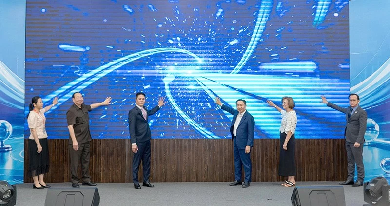 Northwest Saigon enterprises gain new infrastructure for trade promotion with Data and AI Northwest Saigon enterprises gain new infrastructure for trade promotion with Data and AI