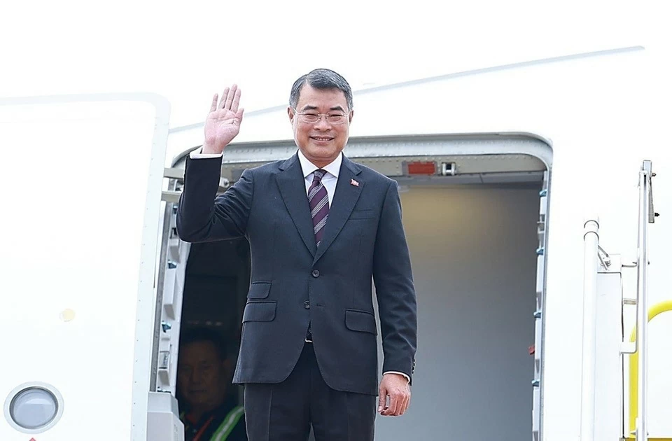 Prime Minister Le Minh Hung arrives in Kazan, beginning visit to Russia