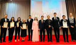 Consul General Dinh Hoang Linh attends international conference on educational equity in Thailand