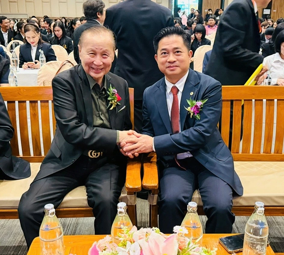 Consul General Dinh Hoang Linh attends international conference on educational equity in Thailand Consul General Dinh Hoang Linh attends international conference on educational equity in Thailand