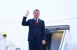 Prime Minister Le Minh Hung returns to Hanoi, concluding successful working trip to Russia
