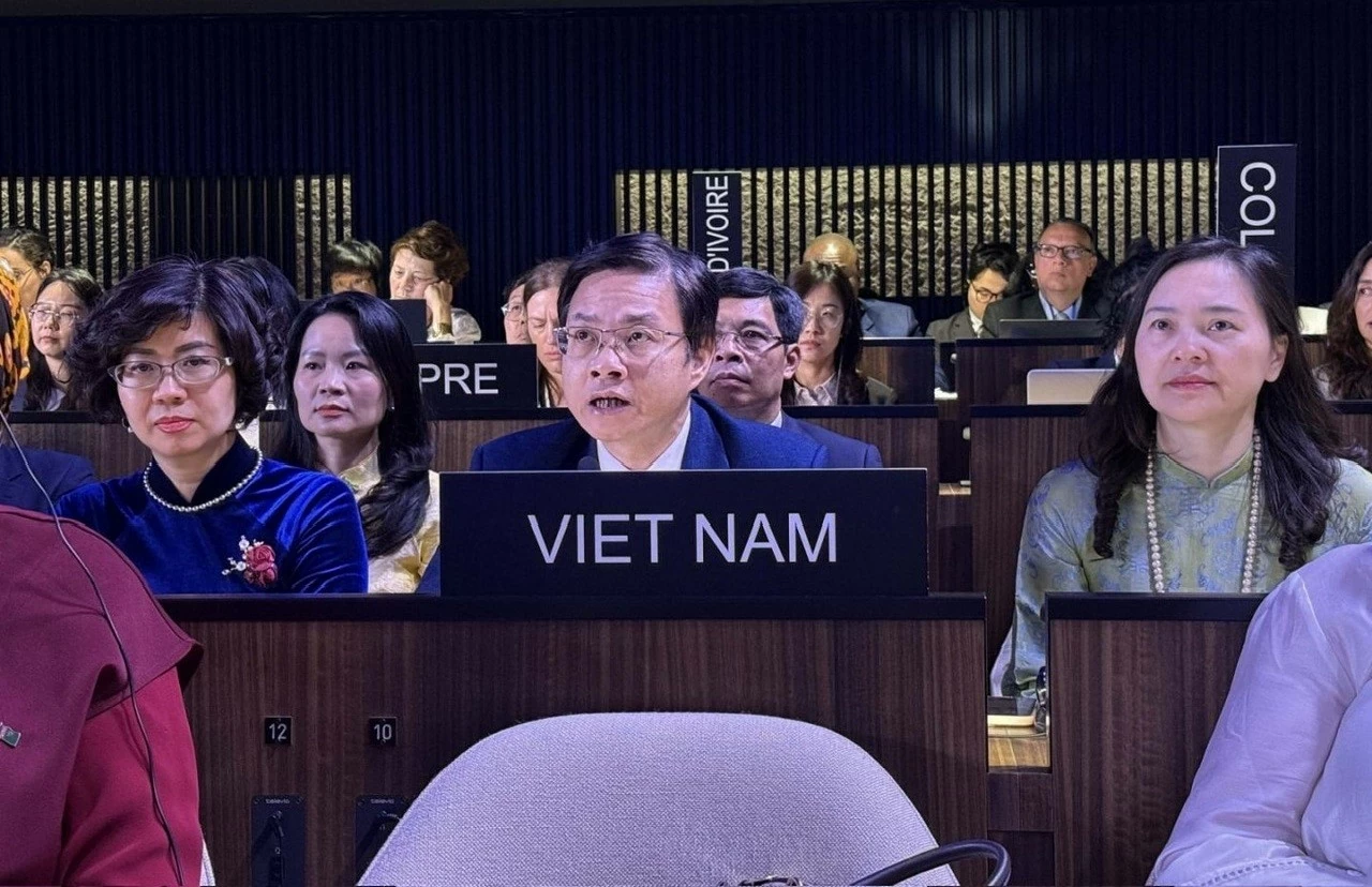 Vietnam continues to uphold its role as an active and responsible member of UNESCO Vietnam continues to uphold its role as an active and responsible member of UNESCO