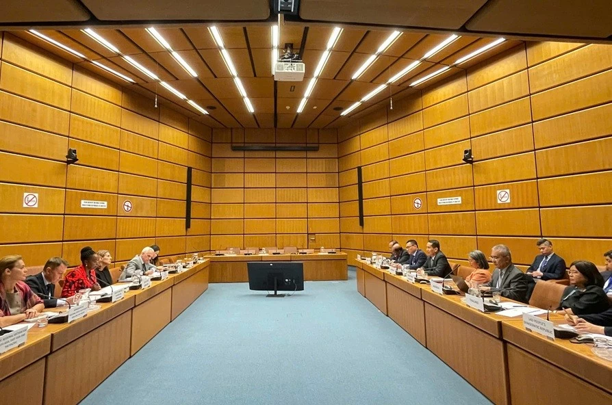 Enhancing dialogue and promoting cooperation between ASEAN and UNODC Enhancing dialogue and promoting cooperation between ASEAN and UNODC