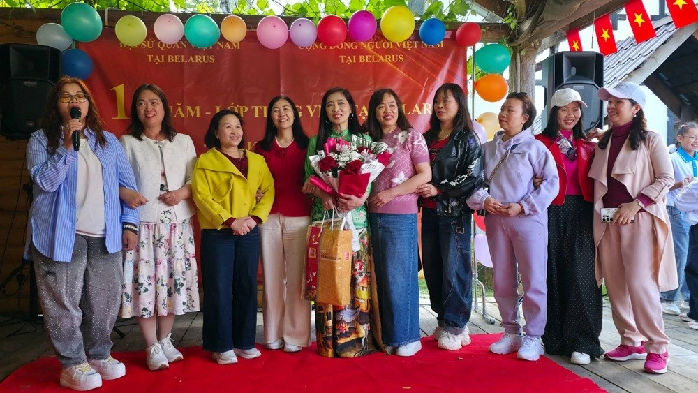 Vietnamese Community in Belarus launches Vietnamese Language Summer Camp 2026, celebrates 10th anniversary of Vietnamese Class Vietnamese Community in Belarus launches Vietnamese Language Summer Camp 2026, celebrates 10th anniversary of Vietnamese Class