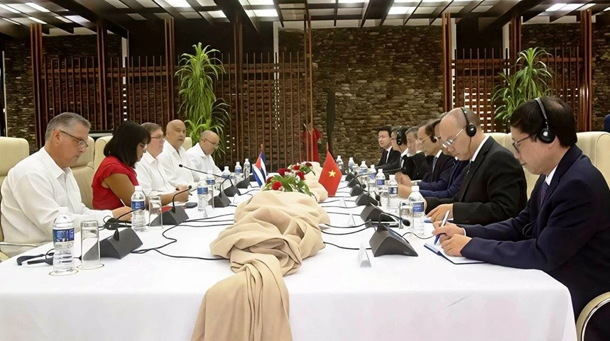 Special Envoy of General Secretary, President To Lam visits Cuba, informs outcomes of the 14th National Party Congress Special Envoy of General Secretary, President To Lam visits Cuba, informs outcomes of the 14th National Party Congress