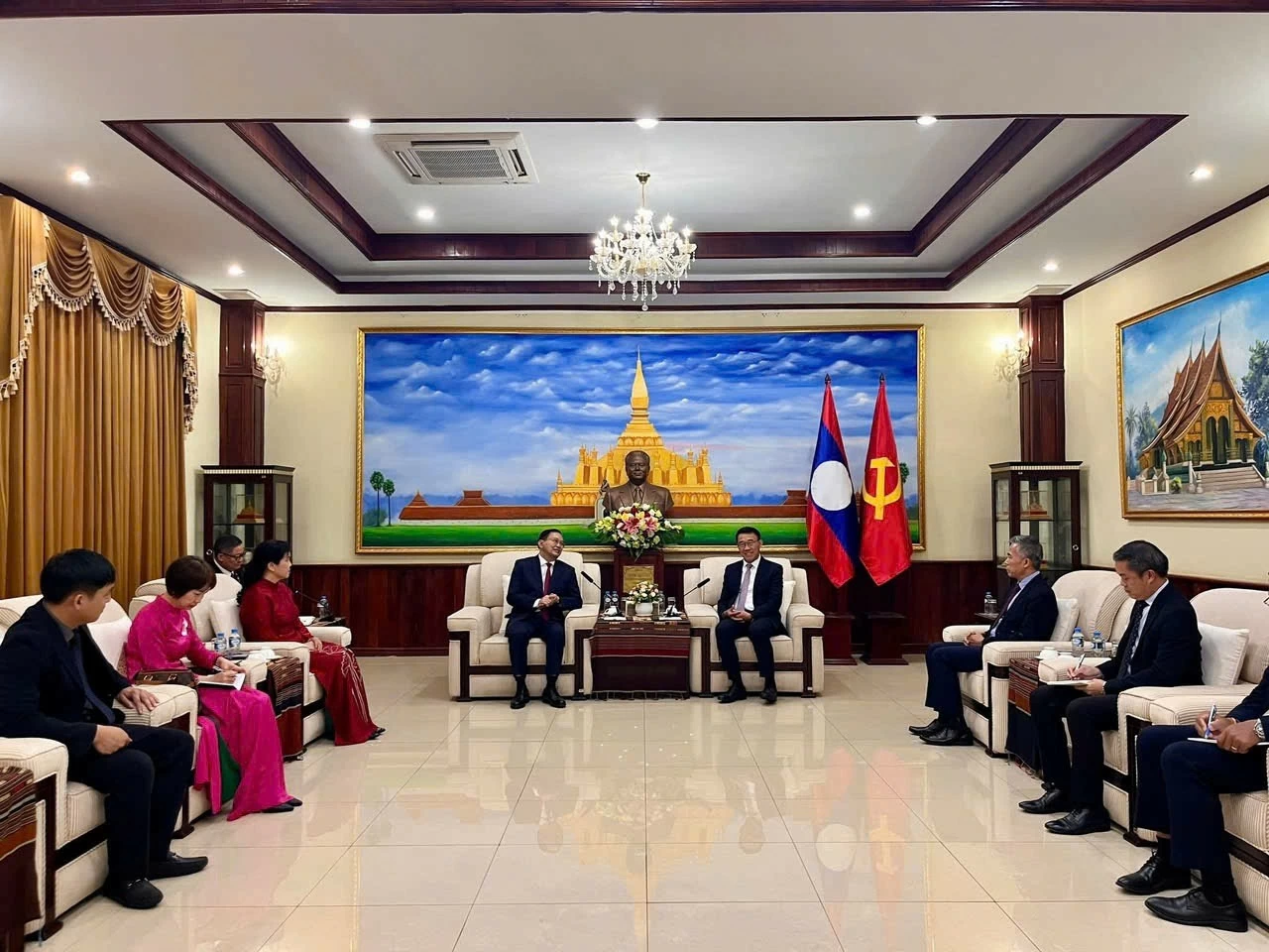 Consul General Nguyen Van Dung begins term in Savannakhet, Laos