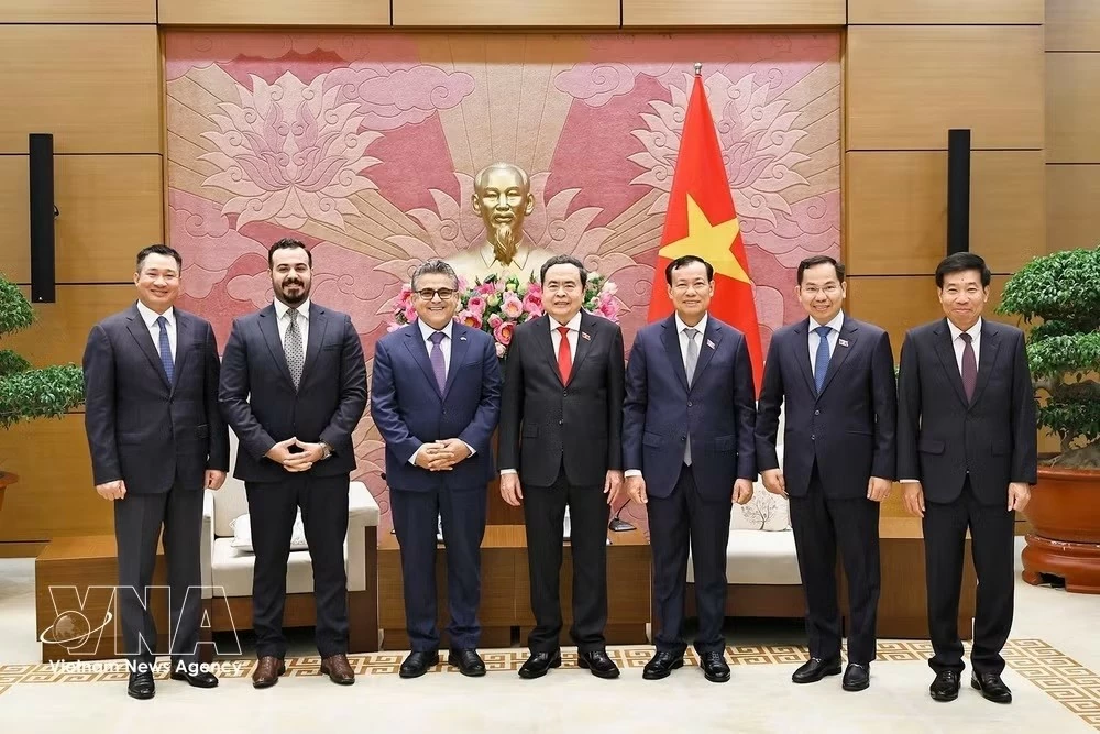 NA Chairman Tran Thanh Man receives outgoing Palestinian Ambassador to Vietnam Saadi Salama NA Chairman Tran Thanh Man receives outgoing Palestinian Ambassador to Vietnam Saadi Salama
