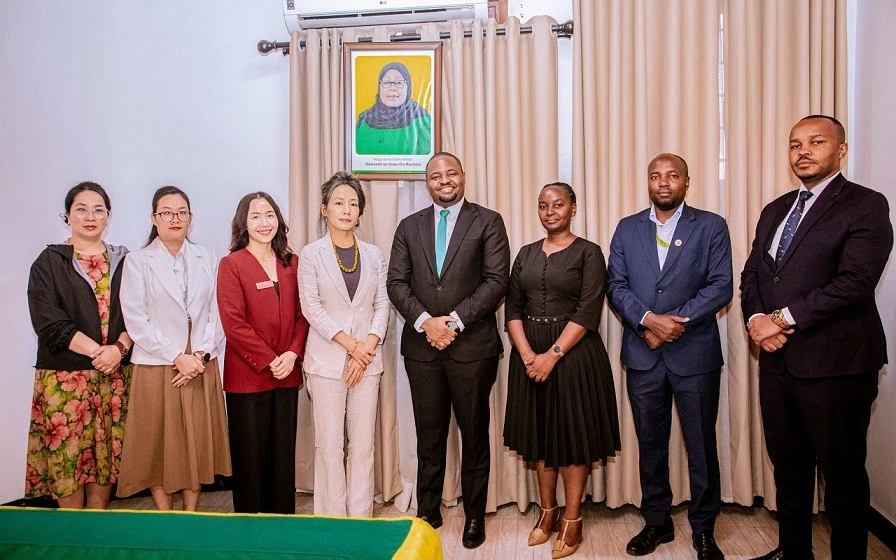 Ambassador Vu Thanh Huyen promotes Party-to-Party foreign relations and State diplomacy in the capital Dodoma Ambassador Vu Thanh Huyen promotes Party-to-Party foreign relations and State diplomacy in the capital Dodoma