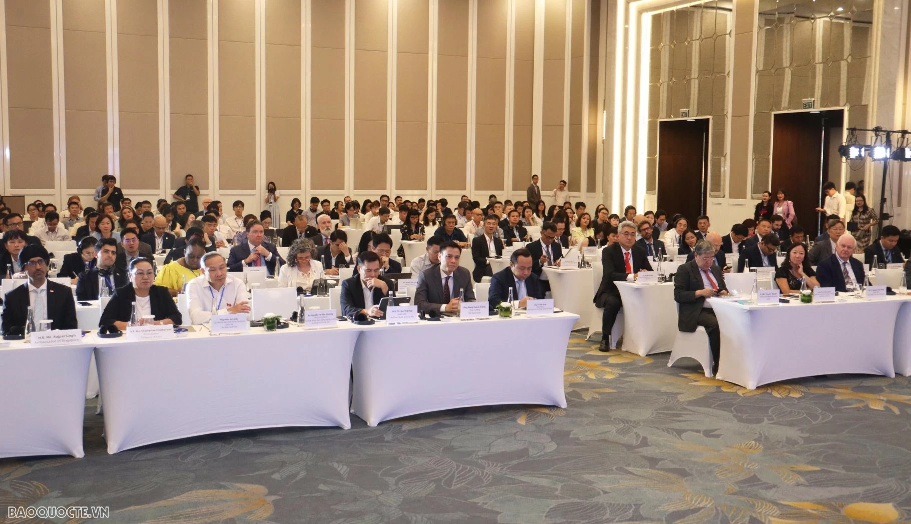 Strategic Dialogue Forum: Leveraging strategic technologies in establishing Vietnam's new growth model