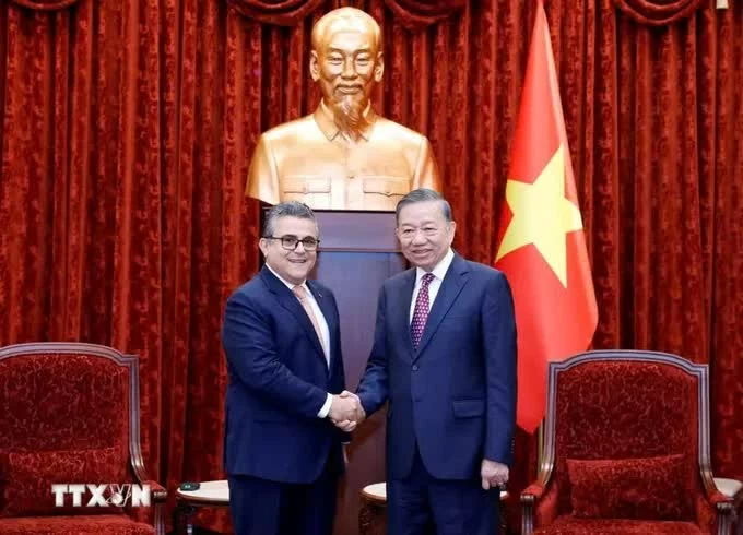 General Secretary, President To Lam receives outgoing Palestinian State Ambassador Saadi Salama