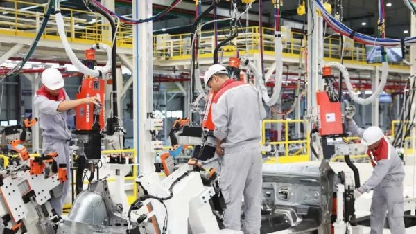 Quang Ninh addresses business challenges with 'four clear' approach