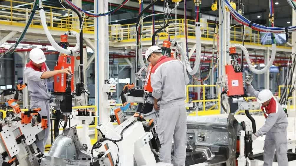Quang Ninh addresses business challenges with 'four clear' approach