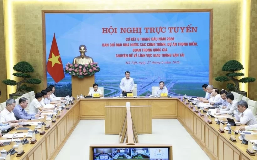 Prime Minister Le Minh Hung: Timelines for key transport projects must not be delayed without objective reasons