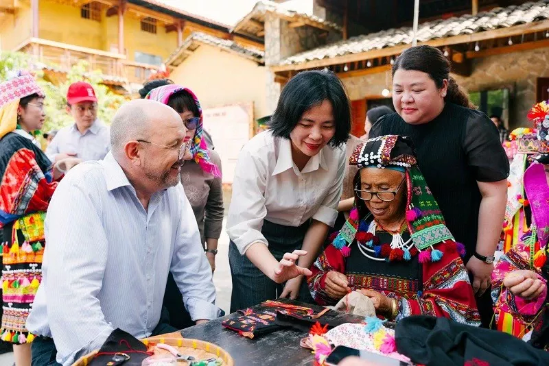 Vietnam taps community tourism potential for sustainable development