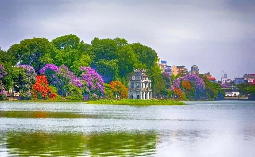 Preserving the essence of Hanoi's people in a century-long vision (Part 1): Culture – An enduring strength for the Capital