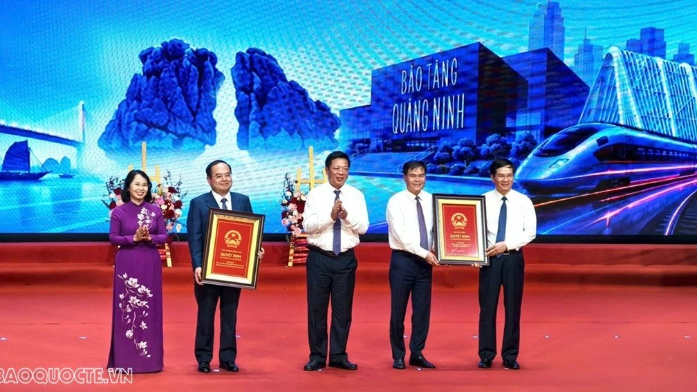 Quang Ninh announces five strategic plans to expand development space and drive new growth
