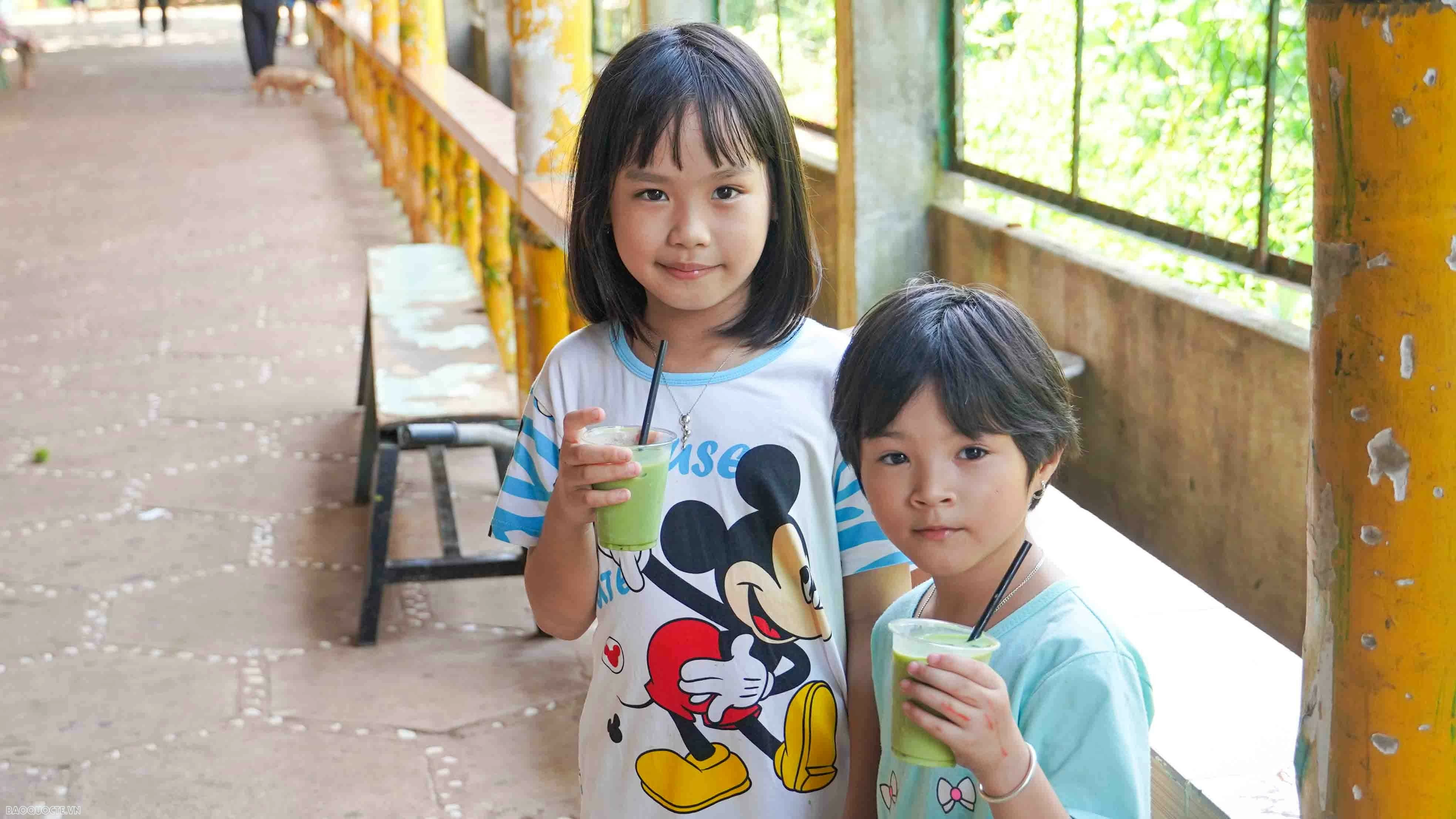 Lang Tre in Dong Nai welcomes Japanese friends, spreading love to orphaned children