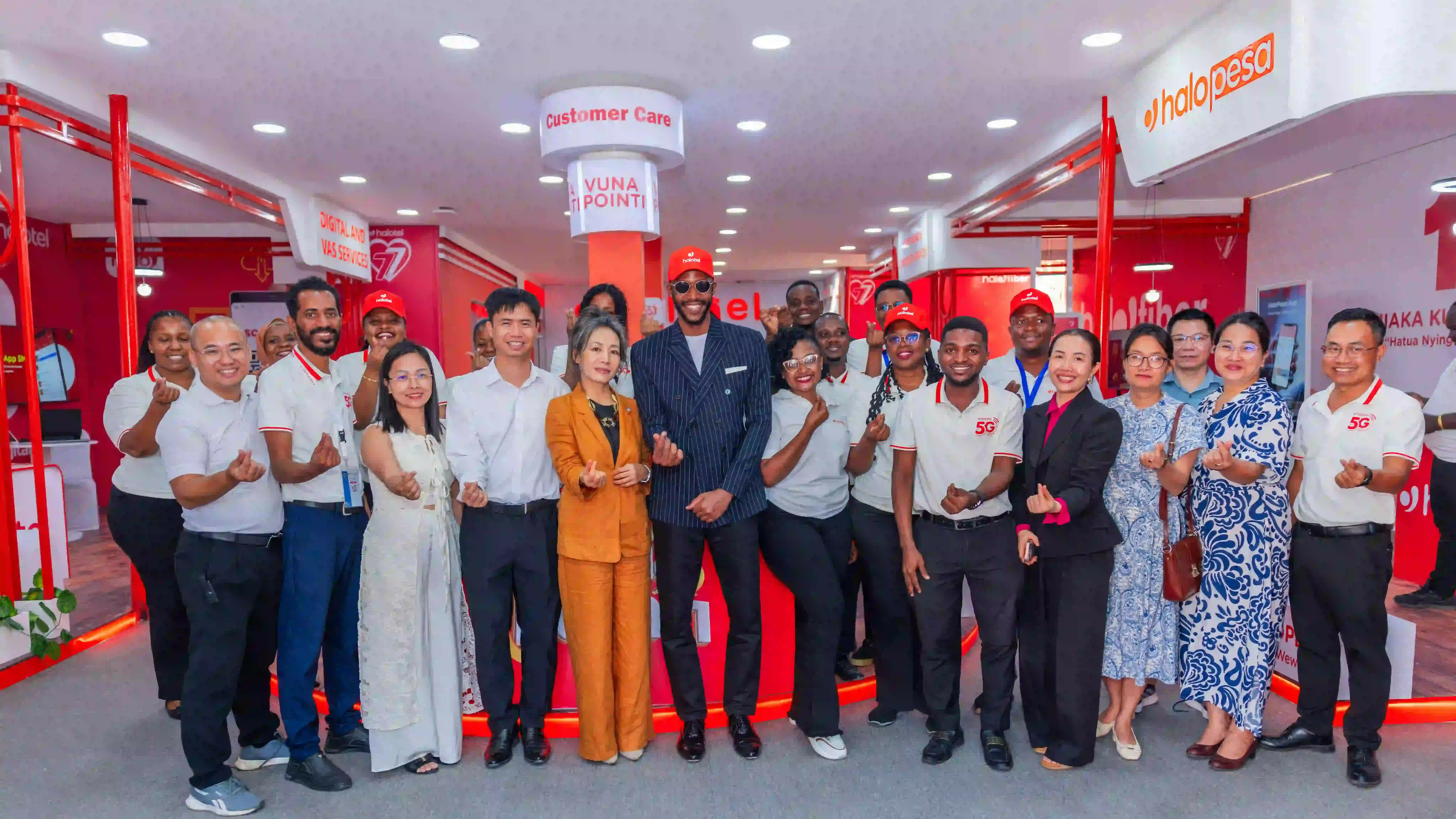 Ambassador Vu Thanh Huyen attends Dar es Salaam International Trade Fair - Sabasaba 2026