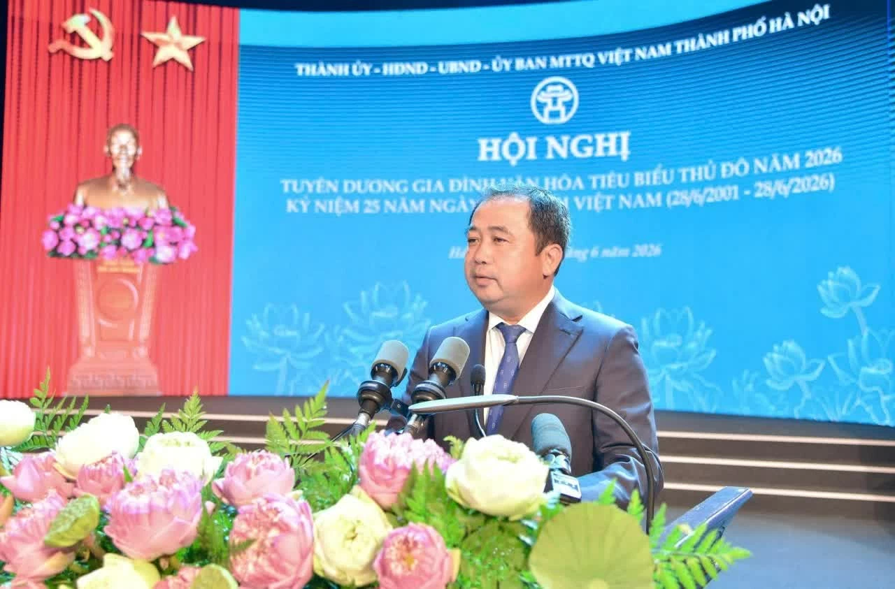 Preserving the essence of Hanoi's people in a century-long vision (Final Part): Shaping graceful Hanoians for the new era